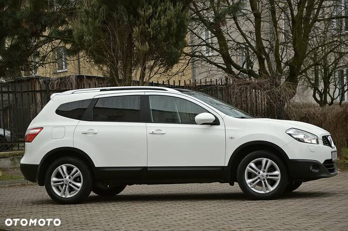 Nissan Qashqai+2 2.0 Tekna - 22