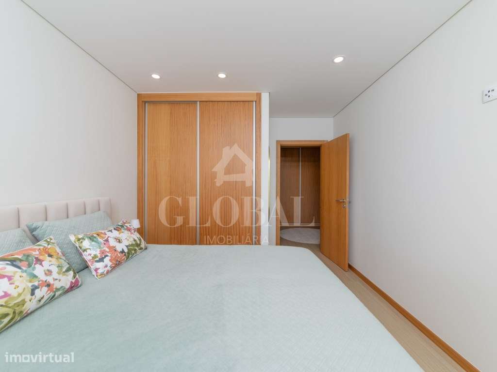APARTAMENTO T1 FURADOURO (CONDOMÍNIO PRIVADO)-9