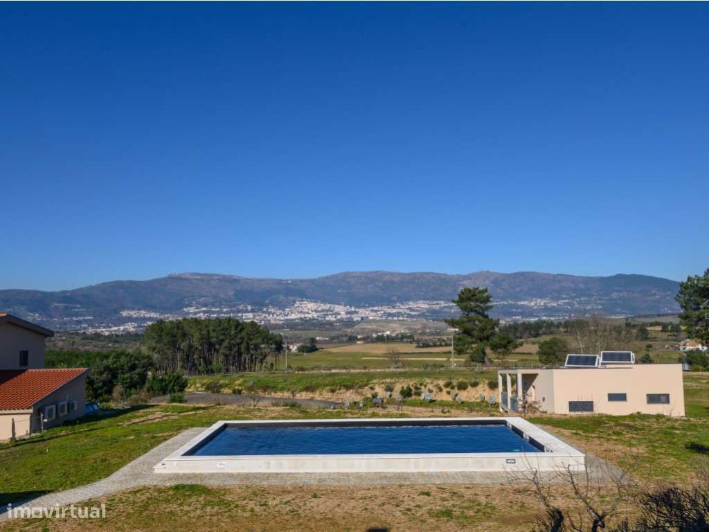 Quinta de Luxo na Serra da Estrela - 4 Villas Independentes e Vista... - Grande imagem: 4/60