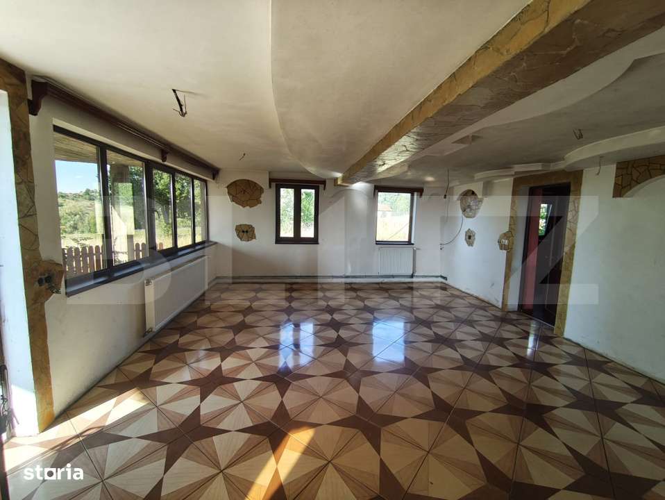 De vanzare casa, zona turistica Vadu Crisului - Bratca, cu teren 5000 - Imagine principală: 2/14