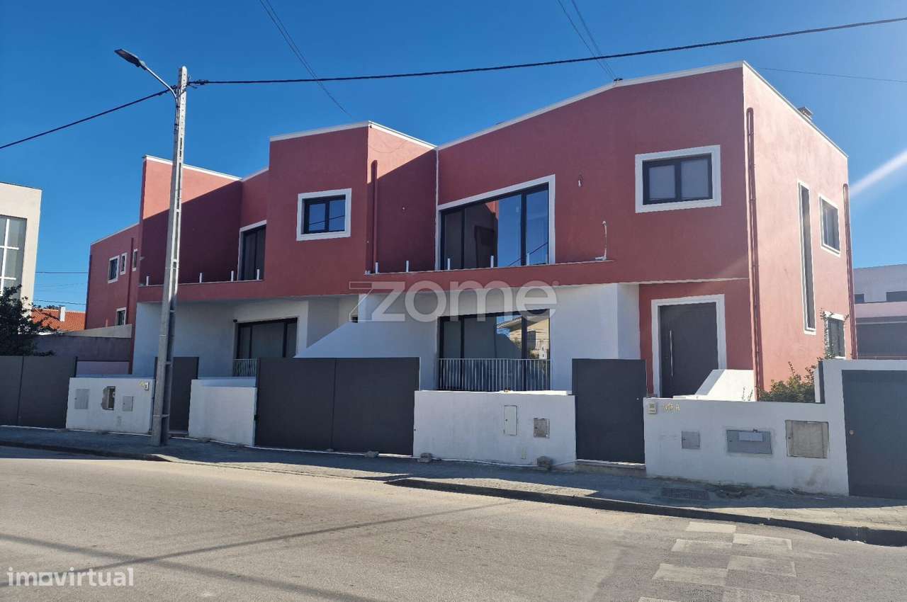 Moradia T4 1 Fernao Ferro