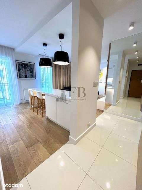 komfortowe mieszkanie w ścisłym centrum miasta-3