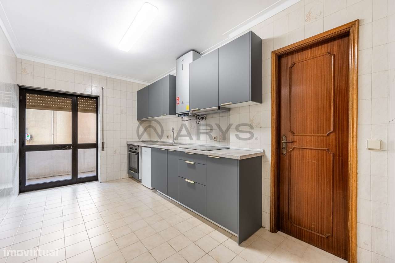APARTAMENTO T3 EM FERREIROS, BRAGA-7