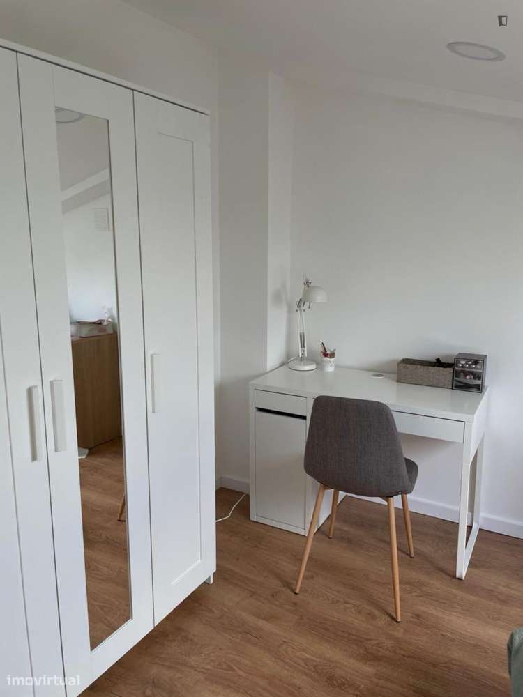 Apartamento com 1 quartos - localizado em Alta Universitária Coimbra - Grande imagem: 5/5