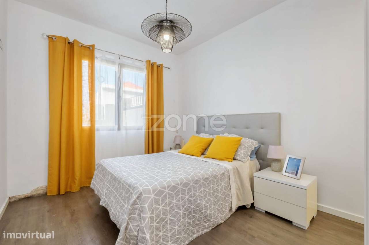 Moradia T3 em Santo António | Conforto, Localização e Estilo de Vid...-13
