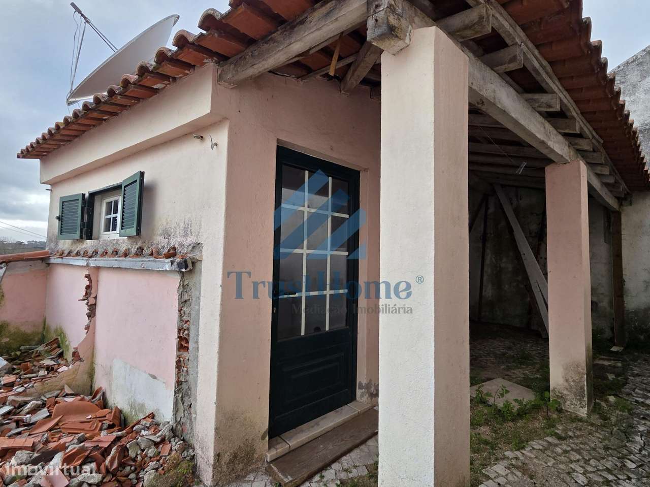 V4 para remodelação em São João da Ribeira a 13 Km de Rio Maior-8