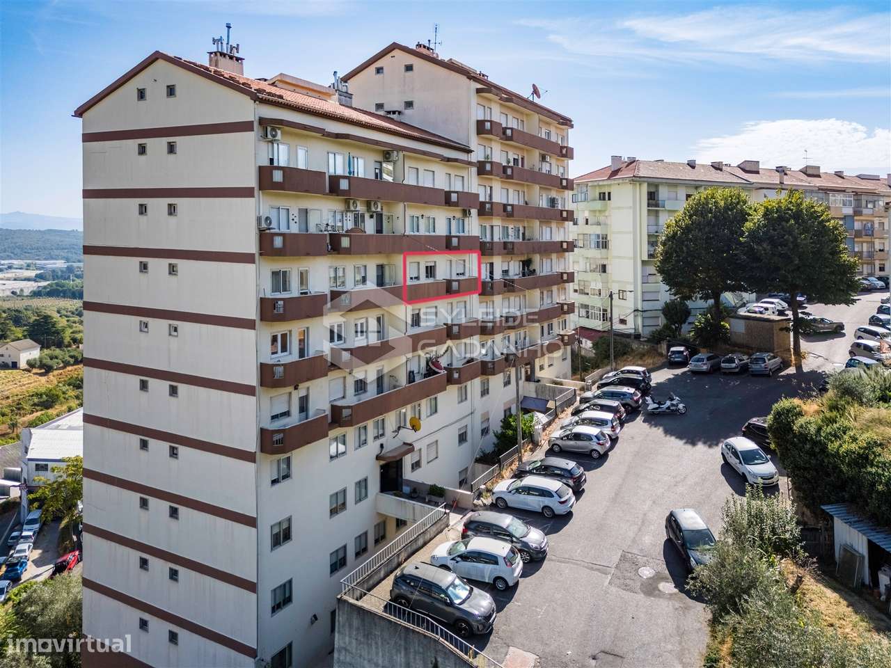 Apartamento T4 para VENDA na Calçada das Poldras, zona baixa da Covilh-41