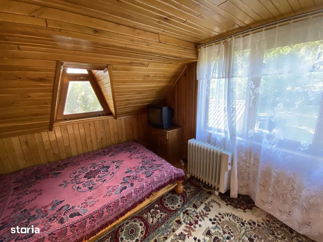 Firiza, casa 10 ari teren-11