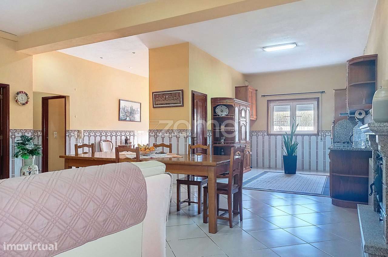 MORADIA T3+2 EM LOBÃO - Grande imagem: 5/40