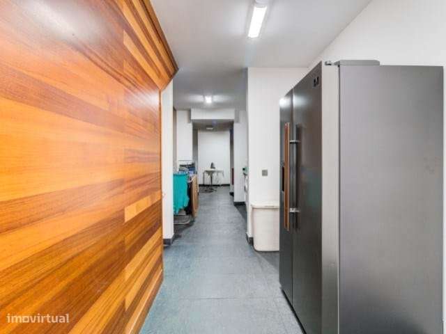 Quinta de Luxo com Duas Moradias e Vista Mar – Um Refúgio Exclusivo no-5