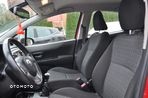 Toyota Yaris 1.4 D-4D Prestige - 27