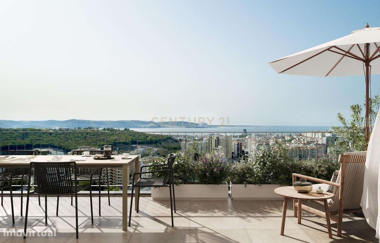 Apartamento T4 MIREAR com Vista Rio-15