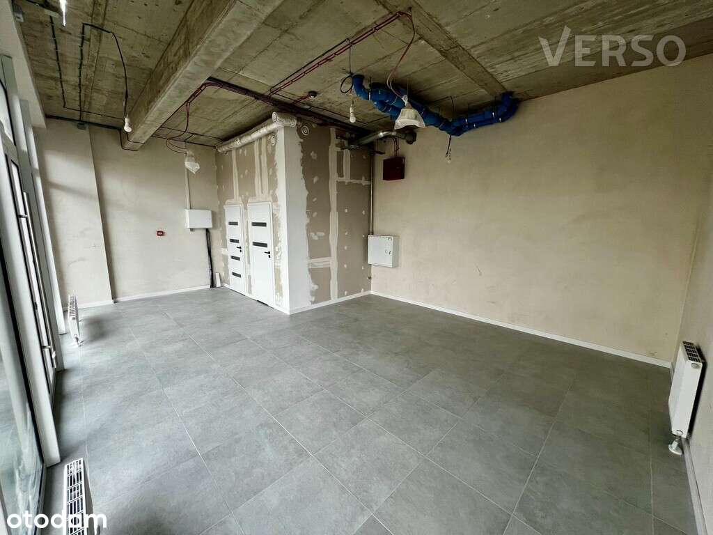 Piękny lokal przy ul. Hallera 202C – pohled 2