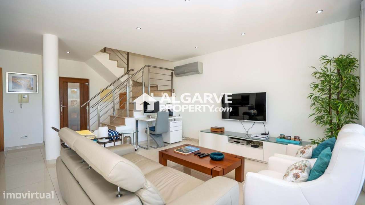 Moderna moradia V3 perto do Golfe e a 2.5km da marina de Vilamoura, Al - Grande imagem: 4/30