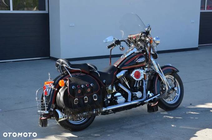 Harley-Davidson Softail - 11