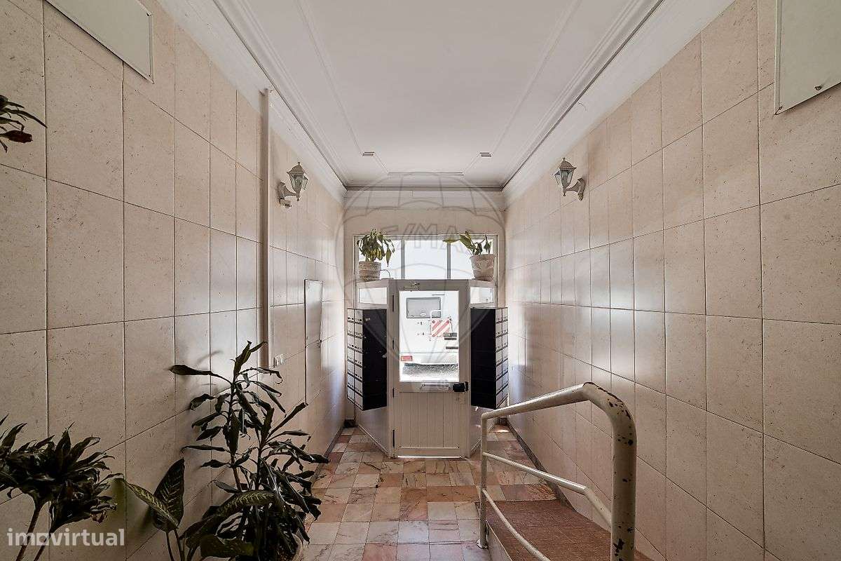 Apartamento T2 para venda na Cruz de Pau, Amora.-29