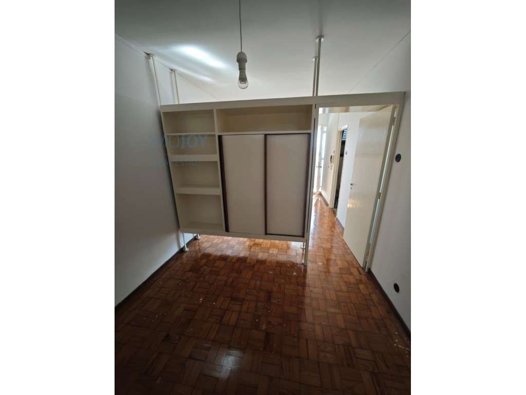 Simpático Apartamento T0 para Arrendamento no Bonfim - Grande imagem: 4/15