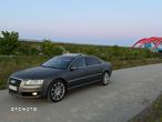 Audi A8 6.0 L Quattro - 2