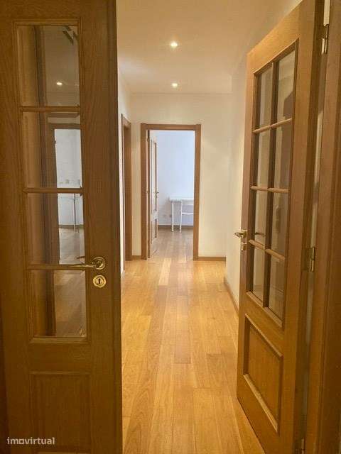 Apartamento T4 Venda em Parque das Nações,Lisboa-34