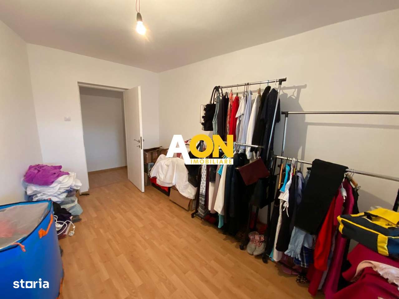Apartament 3 camere, 2 balcoane,  Scara Interioara,  Ultracentral - Imagine principală: 4/15