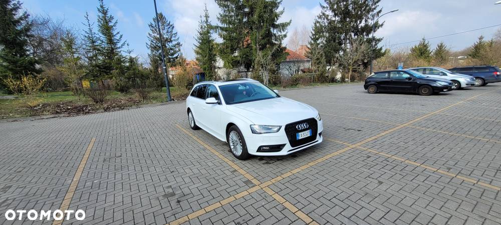 Audi A4 Avant 2.0 TDI DPF clean diesel multitronic Ambiente - 6