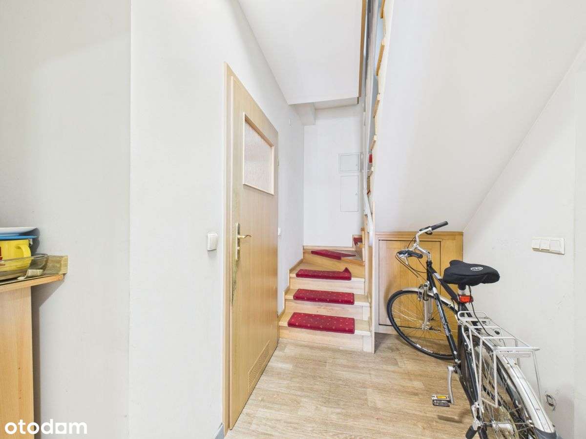 Lokal na parterze | antresola | witryna-10