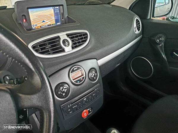 Renault Clio 1.2 16V Dynamique - 8