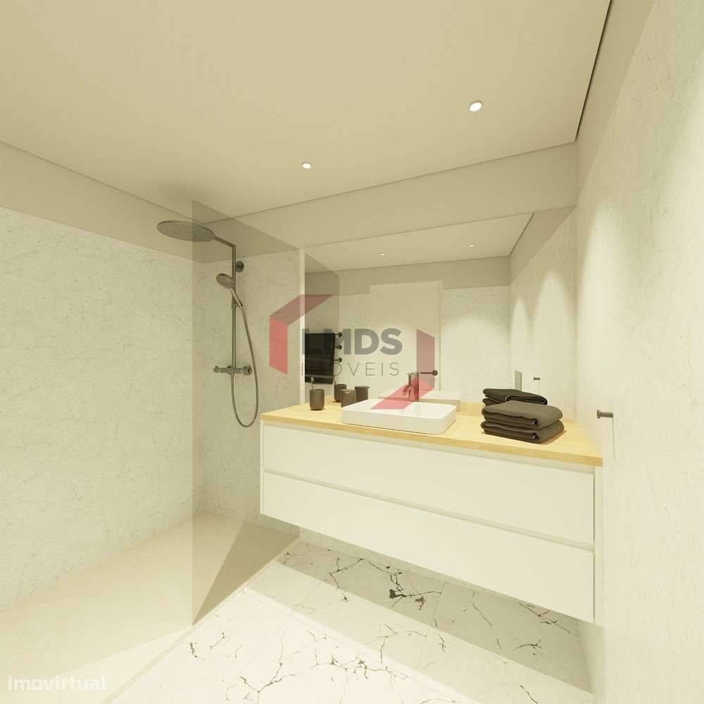 Apartamento T2 - Rua Nove de Julho - Porto - Grande imagem: 3/15