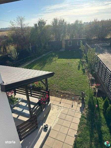 Vila Sabareni pret 160000 - Imagine principală: 4/8