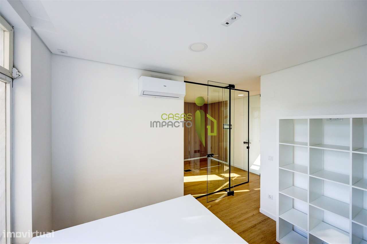 Loja na Anta com 80m2 Remodelada-17