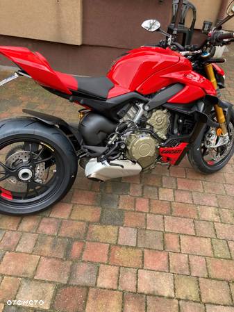 Ducati Streetfighter V4 - 4