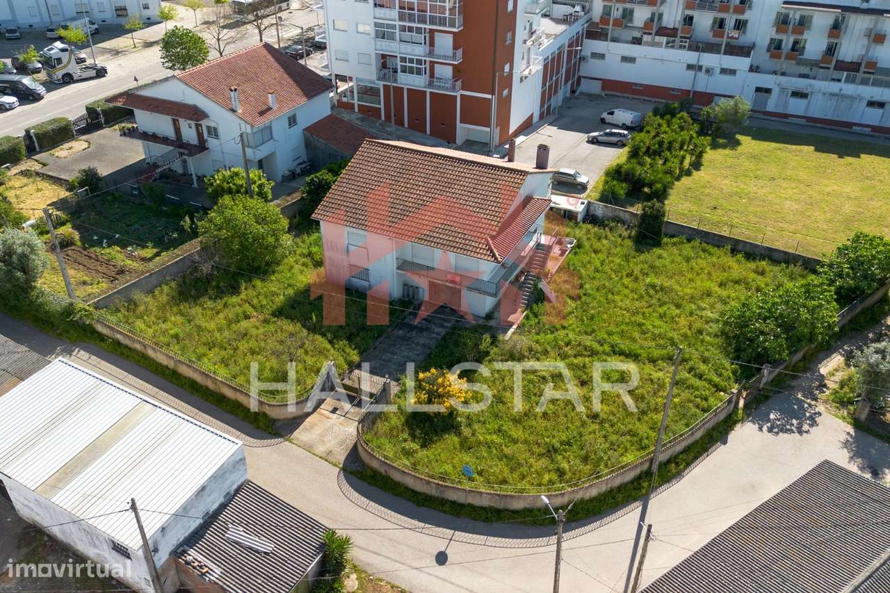 Moradia T4 / Investimento / Lote com 1.340m2 / Indice 1.6 / 24 Fogos / - Grande imagem: 4/40