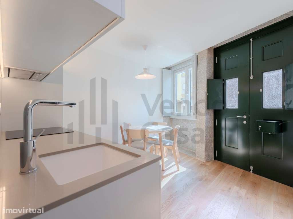 Arrenda-se T0 - Mobilado - Braga S. Vítor - Grande imagem: 4/8