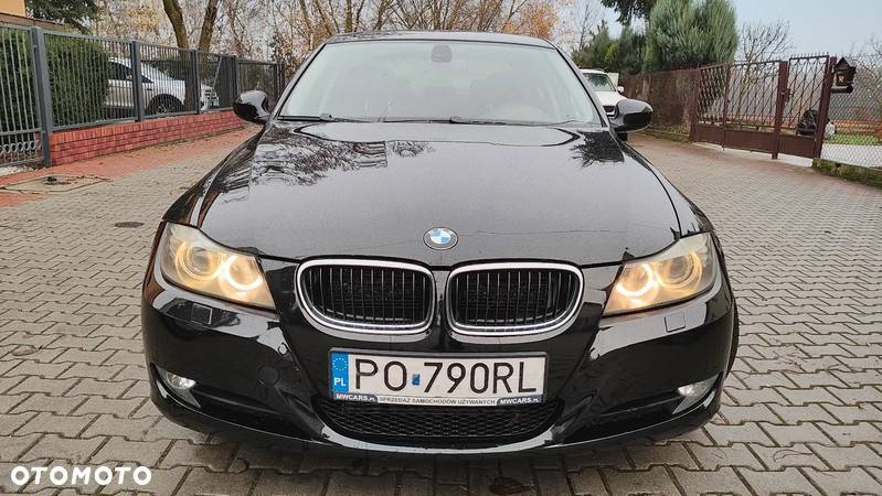 BMW Seria 3 318d - 3