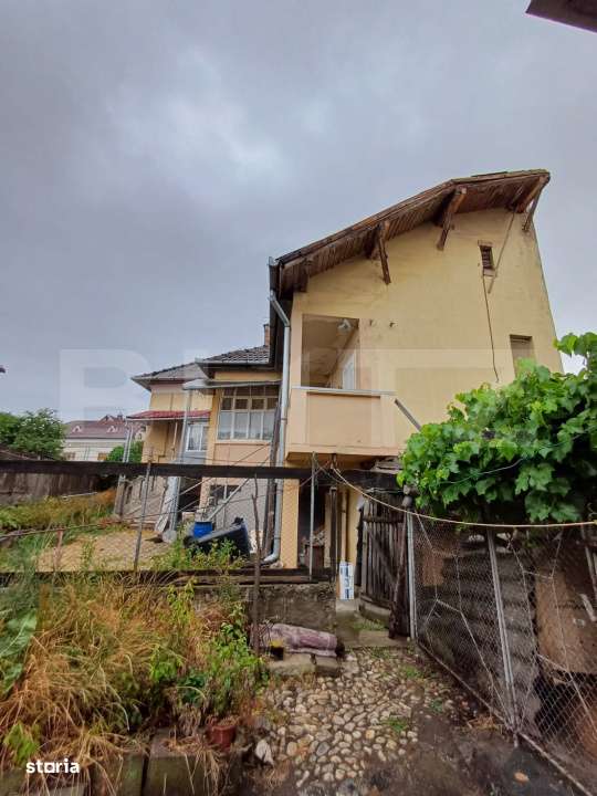 Casa renovabila, 3 camere in zona Centrala - Imagine principală: 1/15