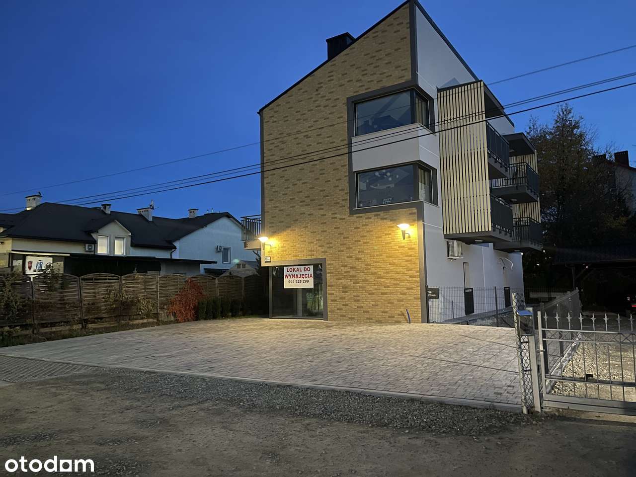 Nowy Lokal w N.Sacz przy rondzie oś,W.Polskiego - Pełny obrazek: 1/15