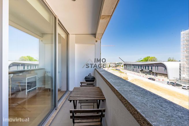 T2 de luxo com com Metro há Porta - Gaia-5