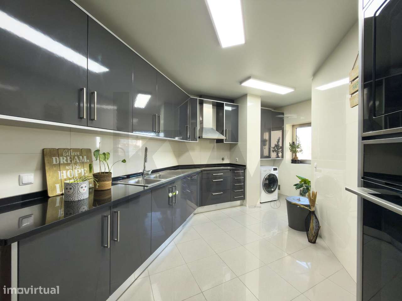 T3 nas Barrocas: O Equilíbrio Perfeito entre a Cidade, a Ria e o Confo - Grande imagem: 2/56