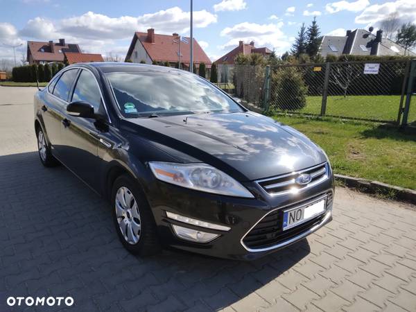 Ford Mondeo 2.0 T Ghia MPS6 - 2