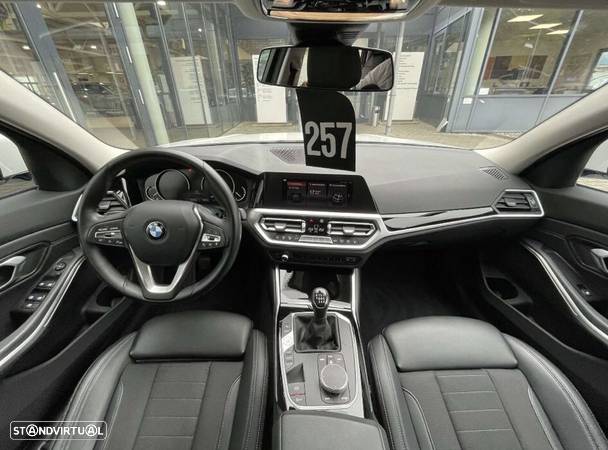 BMW 320 d Touring Line Sport - 4