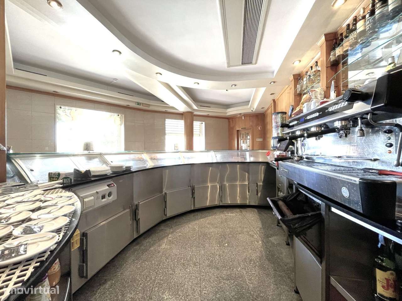 Café/Pastelaria Venda na Cova dos Vidros - Quinta do Conde-25