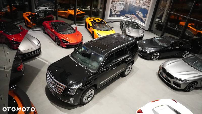 Cadillac Escalade 6.2 V8 AWD AT Platinum - 5