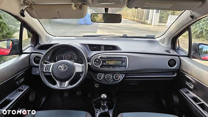 Toyota Yaris 1.4 D-4D Life - 11