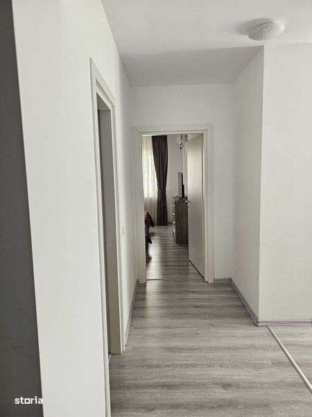 Apartament nou, mobilat si utilat, disponibil imediat. - Imagine principală: 5/8