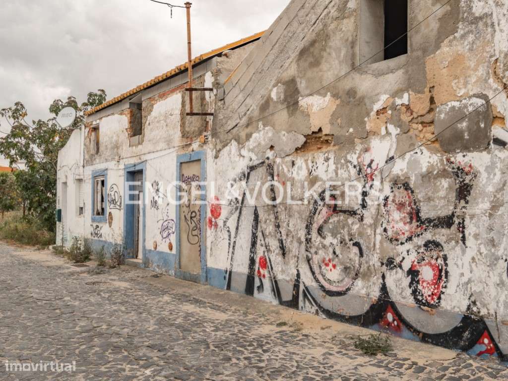Investimento Único no Montijo: Propriedade com 3 Unidades Independe...-3