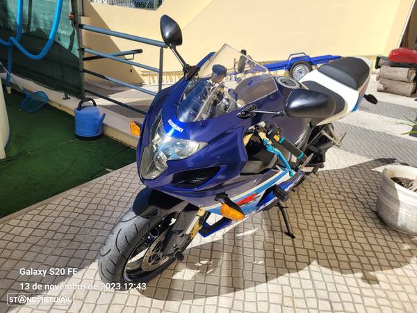 Suzuki GSX-R gsxr 600 - 6