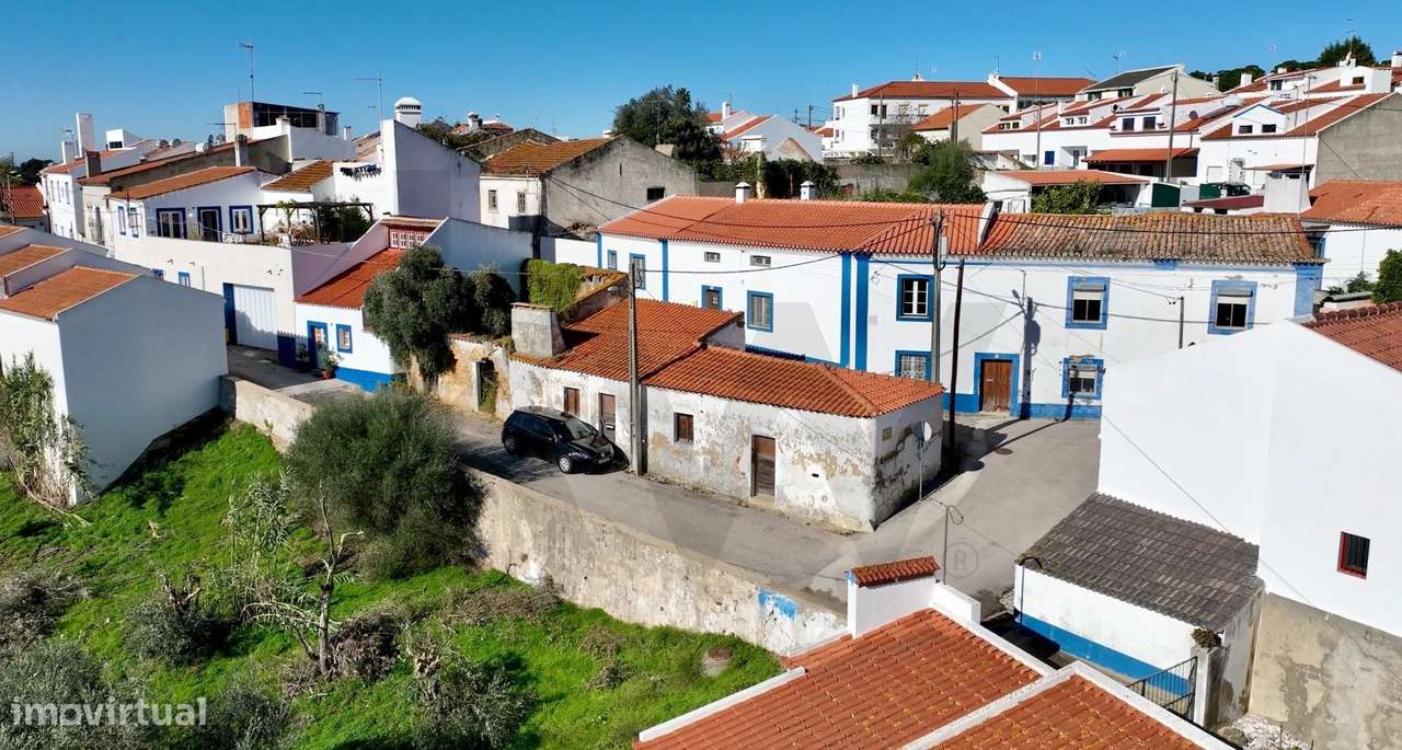 Casinha Rústica na Zona Histórica de Melides — Potencial, charme e vis - Grande imagem: 4/16