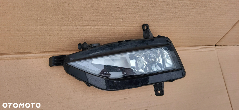 HALOGEN LEWY VW GOLF VII LIFT 5G0941661F - 2