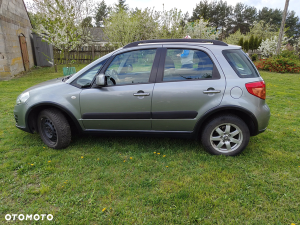 Suzuki SX4 1.6 Comfort 4WD - 3