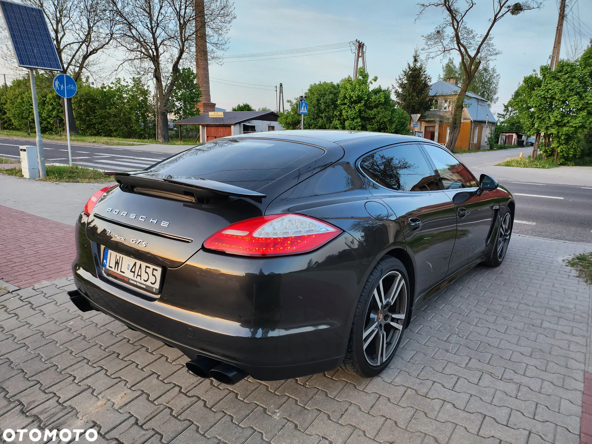 Porsche Panamera GTS PDK - 18